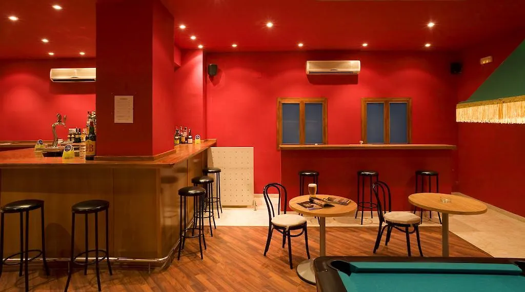 Hotel Central Normandie 시체스